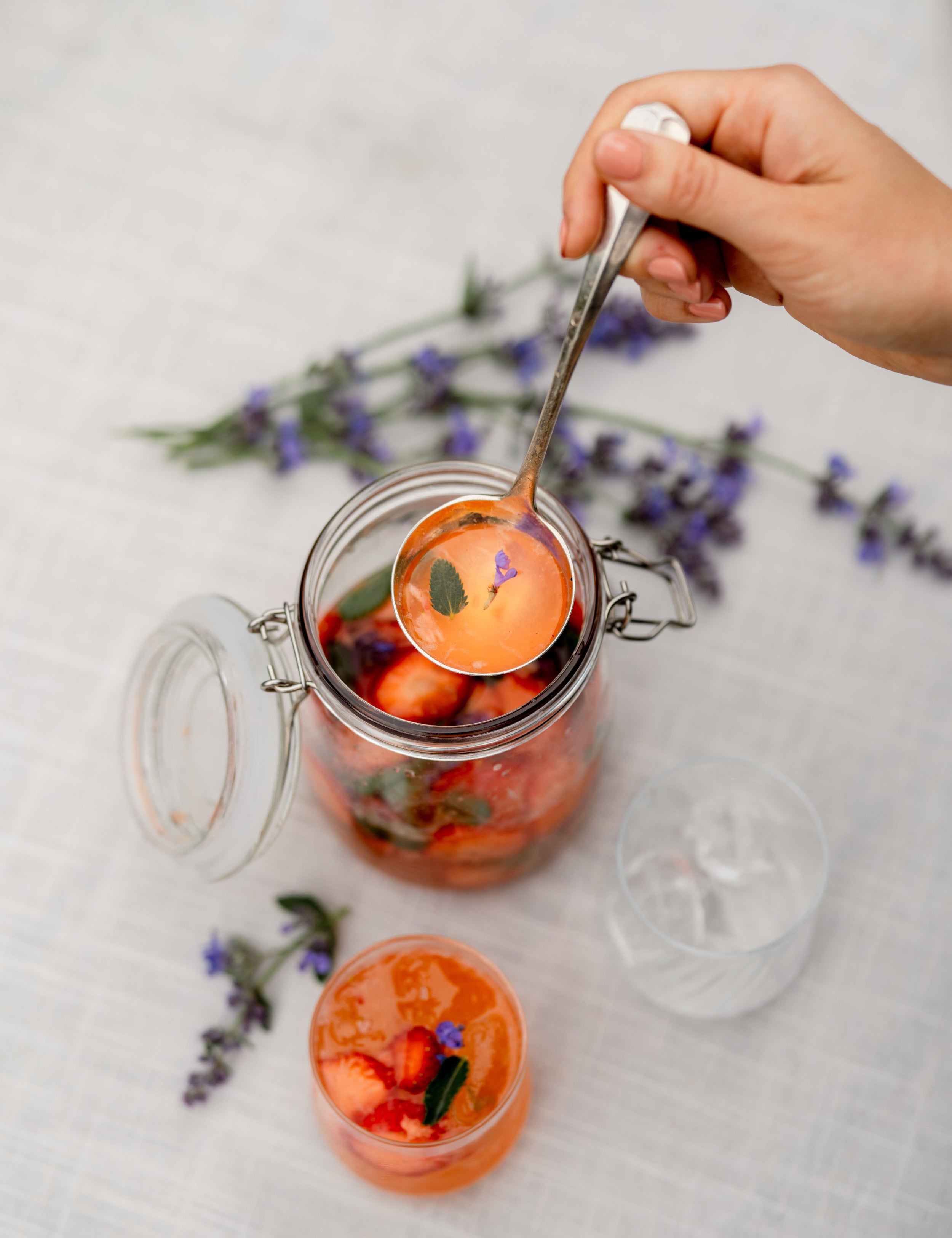 Strawberry &amp; mint Kilner jar punch